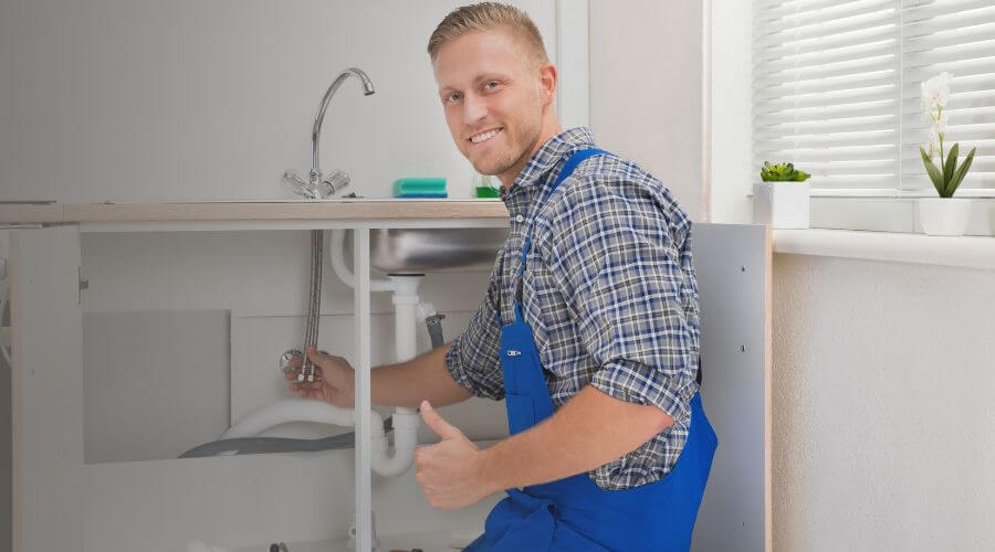 Expert burst pipe repair services in Burleson, TX